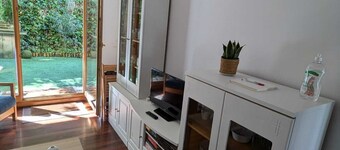 Beautiful apartment in Comillas, private garden, 10m from the Capricho de Gaudi 