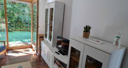 Beautiful apartment in Comillas, private garden, 10m from the Capricho de Gaudi