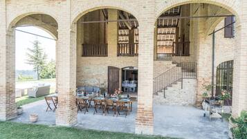 Ristorazione all'aperto