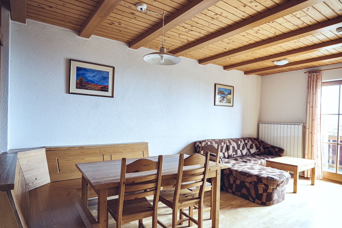 Apartment, 1 Bedroom, Balcony | 1 bedroom, free WiFi, bed sheets