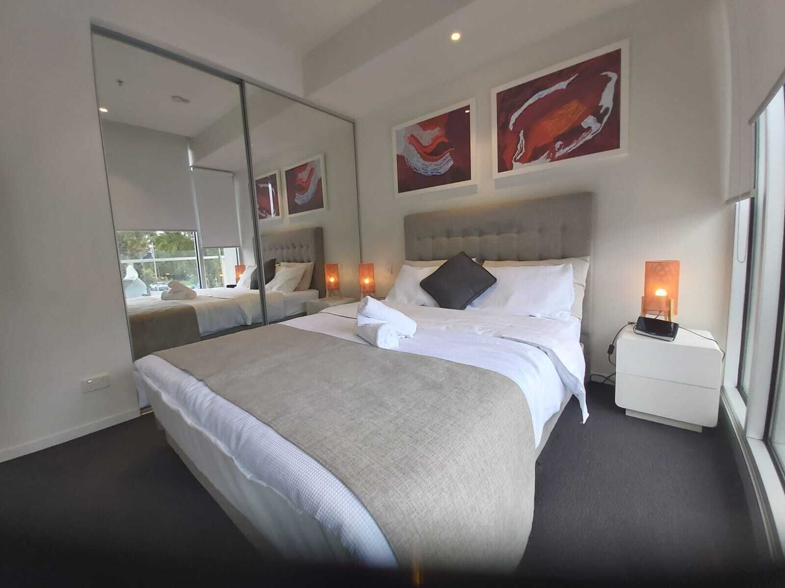 Luxury 2 Bedroom Suite near Adelaide — image 16