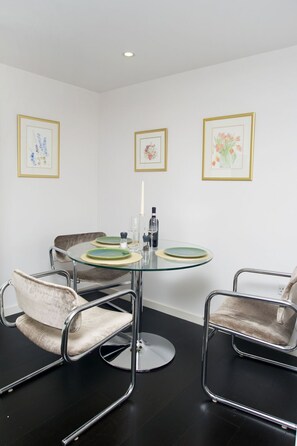 Dining - Modern Edwardian, by Veeve (London)