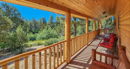 Log Cabin Zion Retreat| Where Milky Way Meets Zion