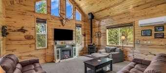 Log Cabin Zion Retreat| Where Milky Way Meets Zion