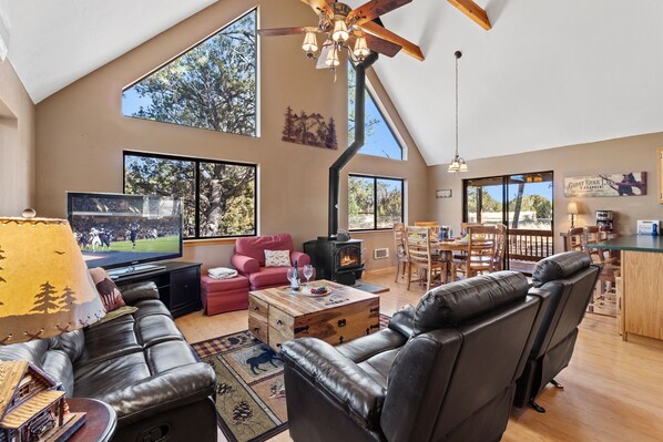 Smart TV, fireplace, DVD player