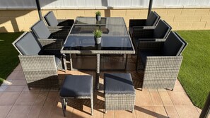 Outdoor dining - chillout!! (Torrevieja)