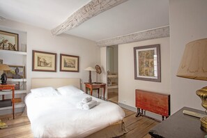 3 soveværelser, strygejern/strygebræt, Wi-Fi, sengetøj