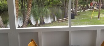 Charming Waterfront Cottage