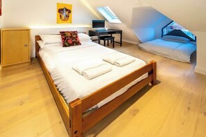 3 Schlafzimmer, Bügeleisen/Bügelbrett, Reisekinderbett, kostenloses WLAN