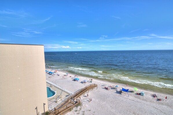 Condo, 2 habitaciones | Playa | En la playa 