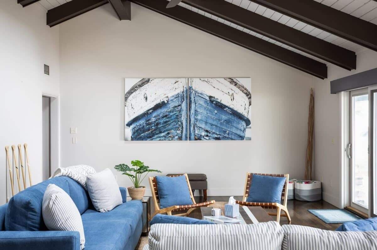 TV, lareira, escritórios