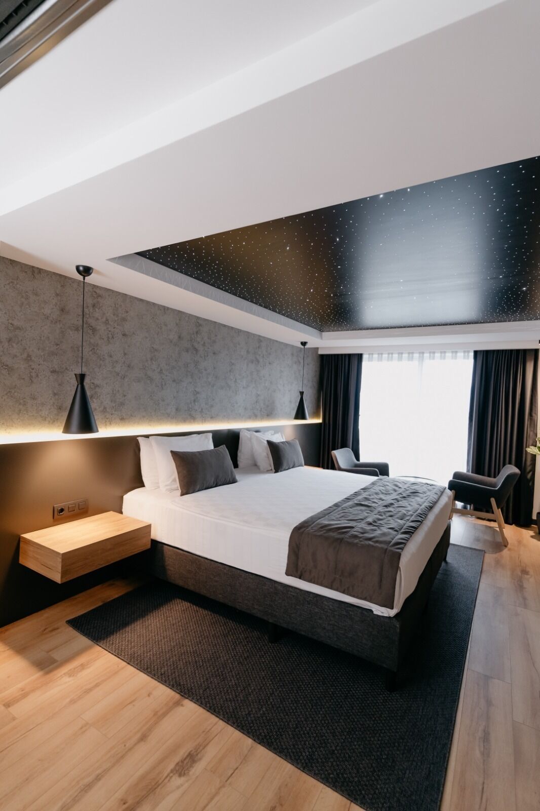 executive room, 1 bedroom | desk, iron/ironing board, free wifi, bed sheets