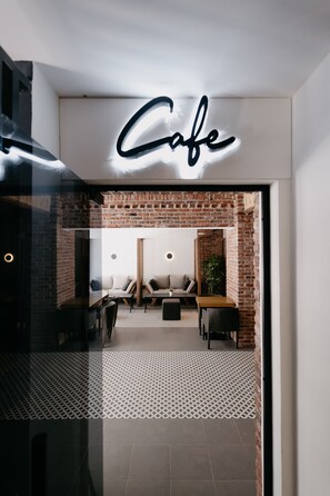 Daily full breakfast (TRY 75 per person) - Blue Butik Hotel (Izmir)