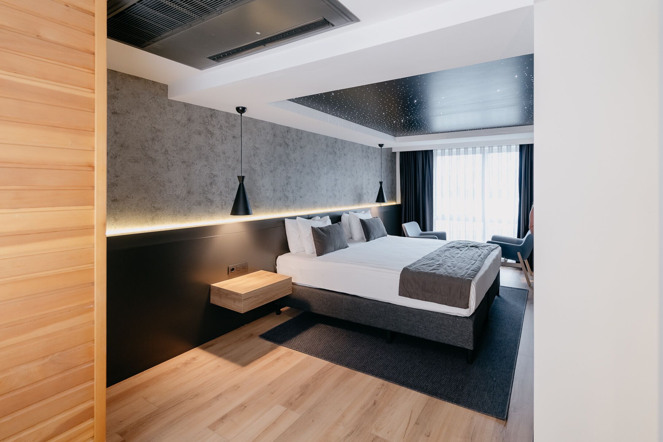 superior double room | desk, iron/ironing board, free wifi, bed sheets