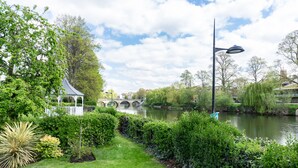 Romantic Studio, Ensuite, Garden View | Garden - Quarry View Studio (Shrewsbury)