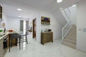 Interior - Stylish 2BR Penthouse Walk to the Promenade (Gzira)