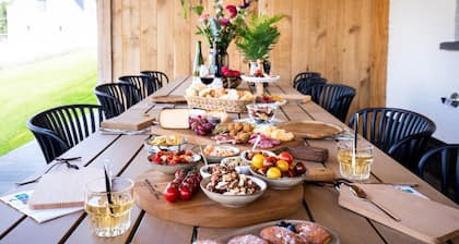 Premium Water 12p - Six Bedroom Villa, Sleeps 12