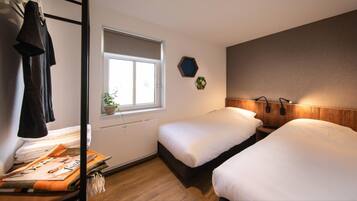 6 chambres, Wi-Fi, draps fournis