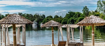 Luxe 16p - Eight Bedroom Villa, Sleeps 16