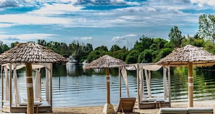 Luxe 16p - Acht Schlafzimmer Villa, Schläft 16