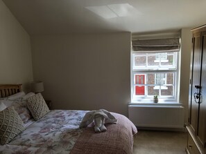 Cottage - 2 Bed Cottage - Sleeps 4 - Parking - Wifi (Bridgnorth)