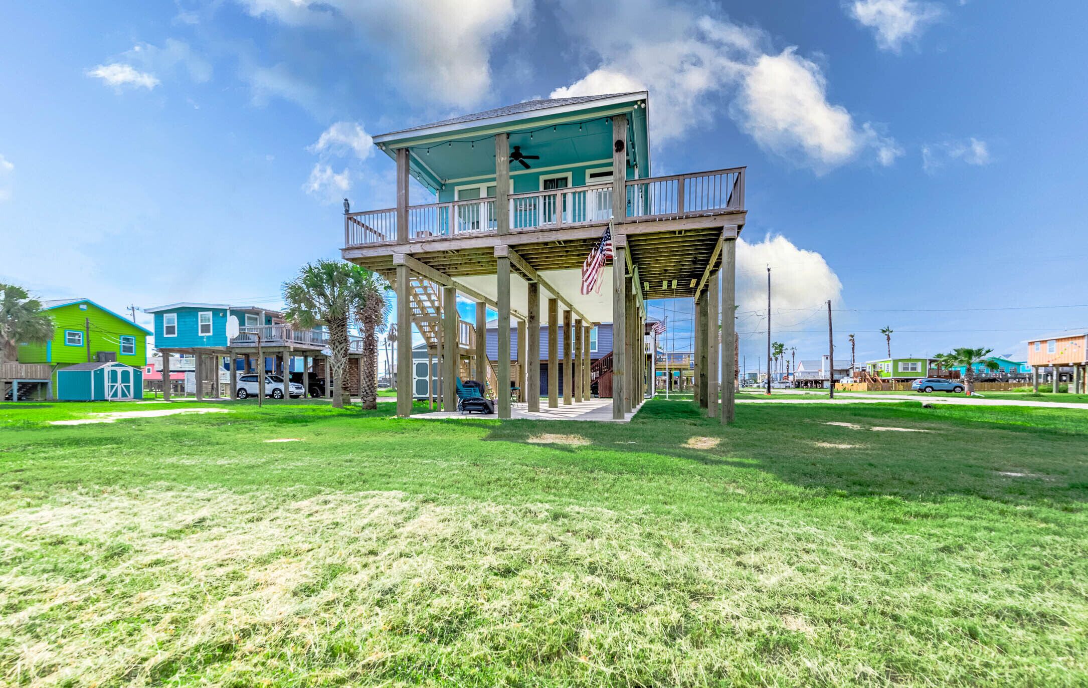 New Listing! Amazing Surfside Ocean View Family/Pet Friendly Sleeps 8 Beach Home