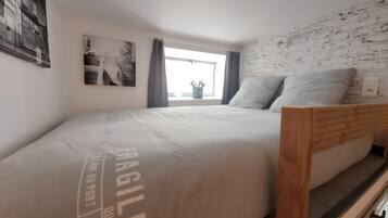 2 chambres, bureau, fer et planche Ă repasser, Wi-Fi gratuit