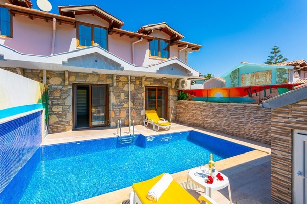 Beautiful villa with private pool and terrace