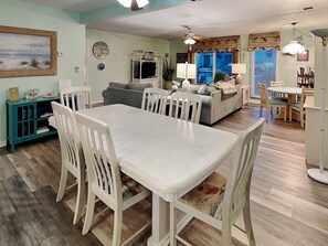 Condo, Multiple Beds, Kitchen, Garden View (#615 - Pets) | Dining