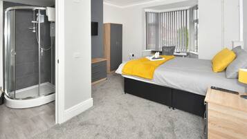 Superior Double Room, Ensuite (With TV) | 1 bedroom