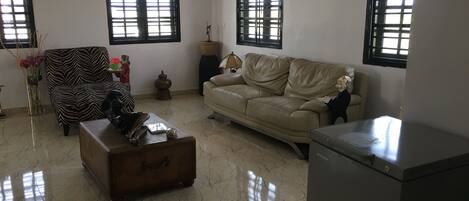 Smart-TV, kontorer og printere