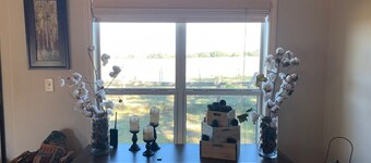 Entire Country Farmhouse Retreat