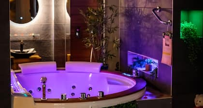 Suite-Designer-Whirlpool bath