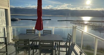 Bayfield on the Lake - Waterfront Condo Downtown #302