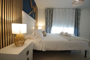 2 bedrooms, iron/ironing board, free WiFi, bed sheets