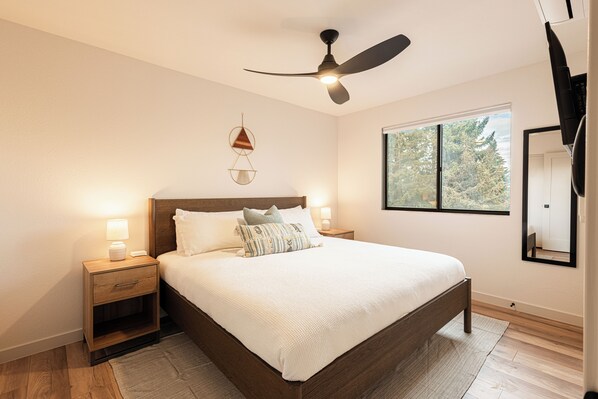 2 habitaciones, tabla de planchar con plancha, wifi y ropa de cama