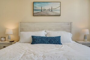 1 bedroom, iron/ironing board, travel crib, free WiFi