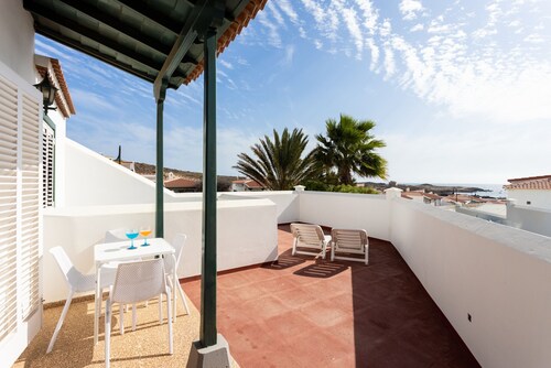 Bungalow Santiago 25 with sea view