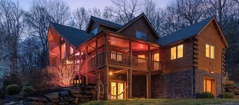 Luxury Private Estate with heated pool near Rhinebeck