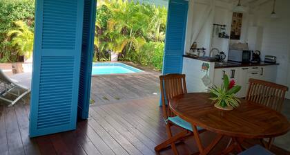 Courbaril villas, Two bungalows with private pools and sea view