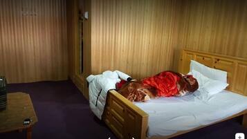 Standard Double Room | Iron/ironing board, free WiFi