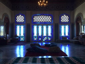 Unclassified image, 4 of 10, button