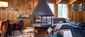Charming, renovated Carnelian Bay Cabin