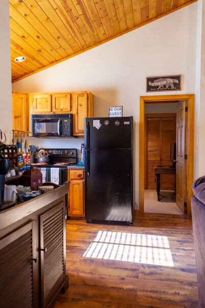 A cozy cabin in the White Mountains 