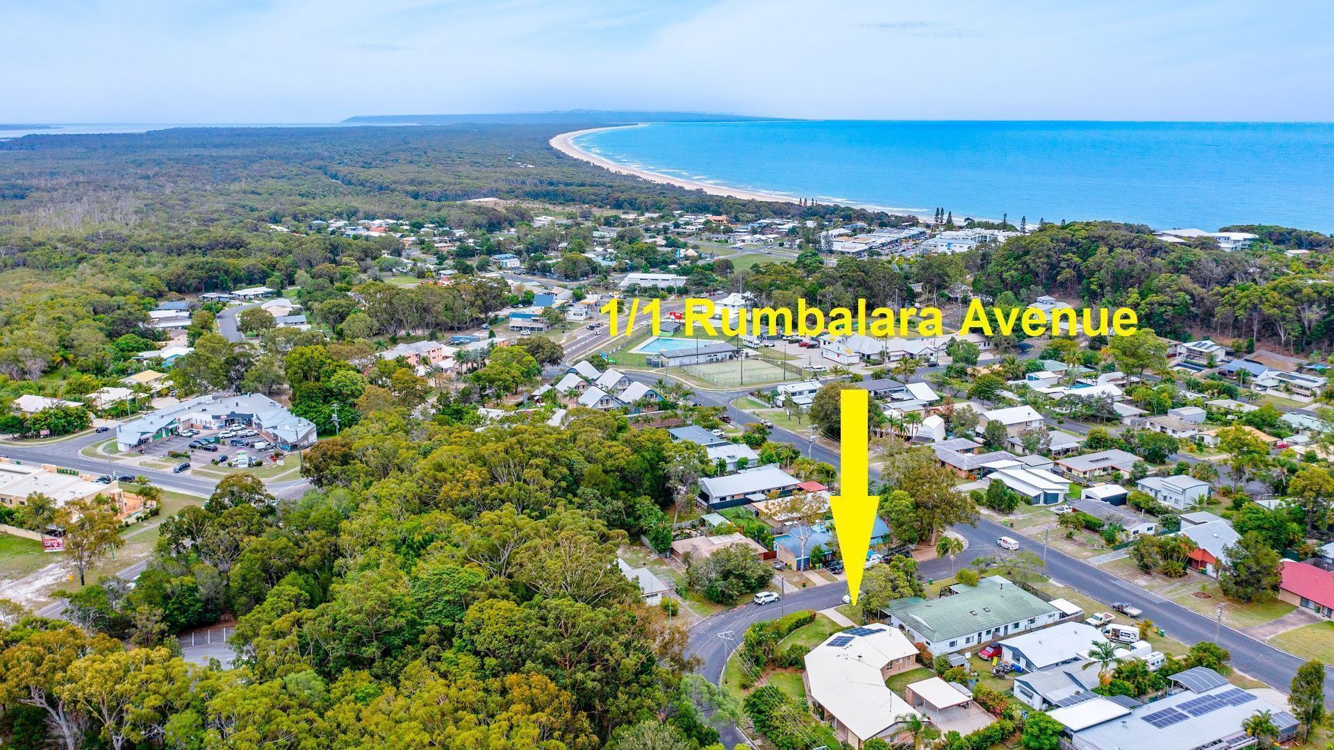 1/1 Rumbalara Avenue - Rainbow Beach. Walk to everything — image 2