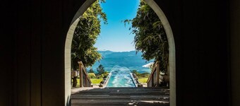 Napa Valley Vineyard View Estate