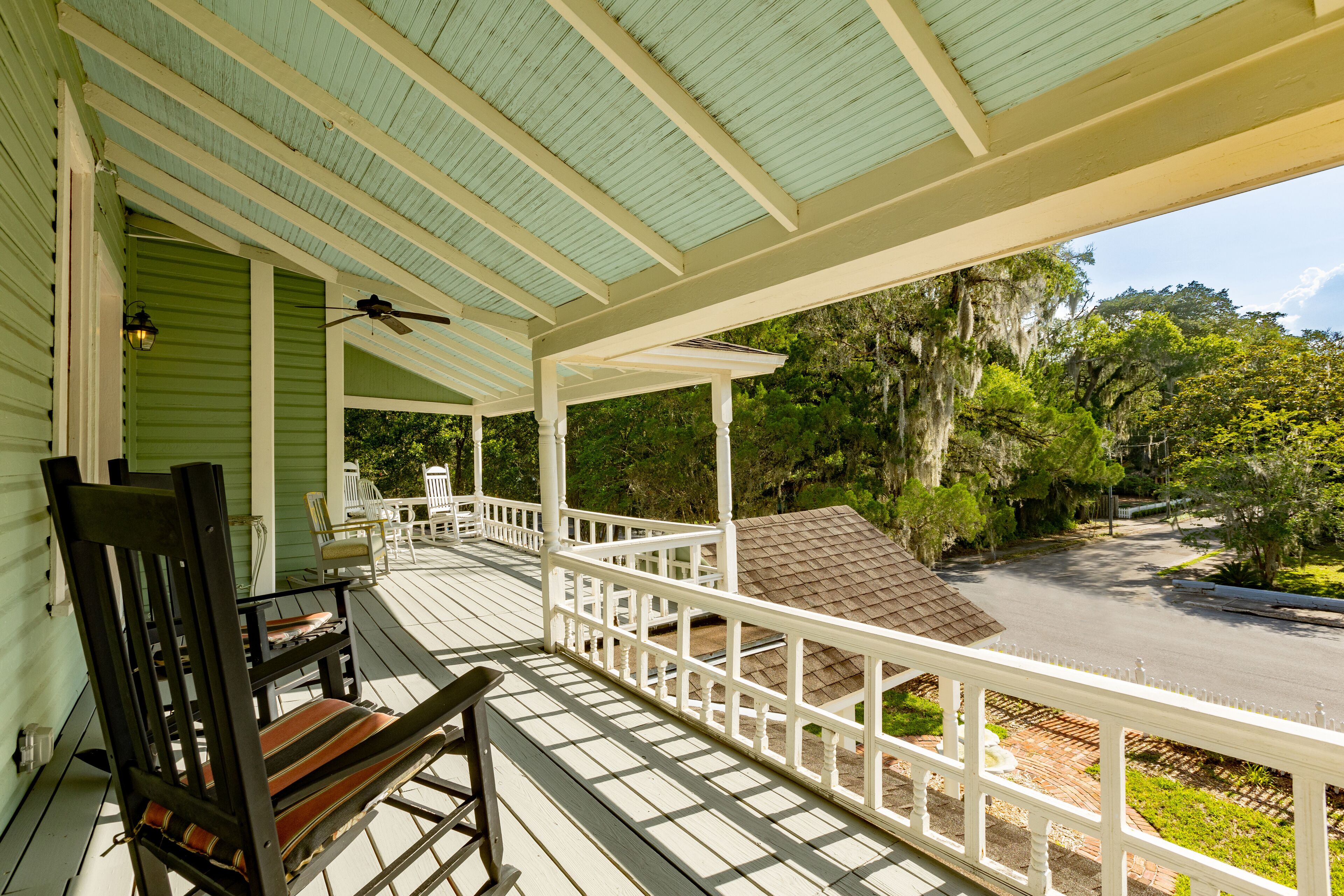 Foto - Lady Clare Room at Camellia Rose Inn Downtown