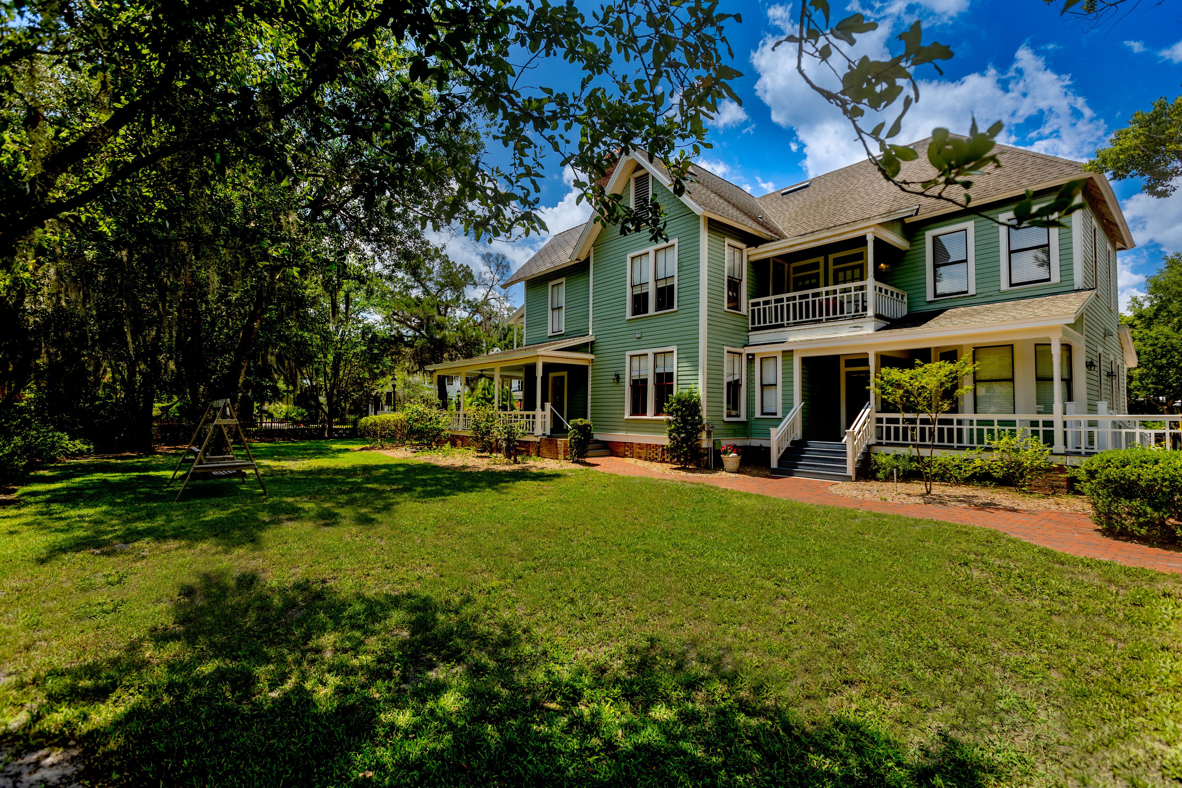 Foto - Lady Clare Room at Camellia Rose Inn Downtown