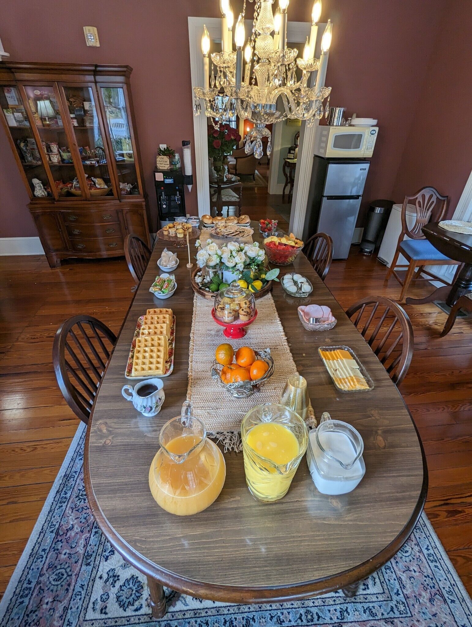 Foto - Lady Clare Room at Camellia Rose Inn Downtown