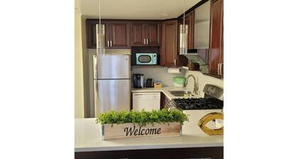 Charming Cozy Home in nature SF views and parks.